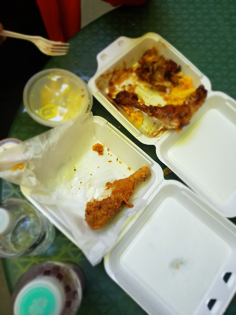 Allie B's Cozy Kitchen-8